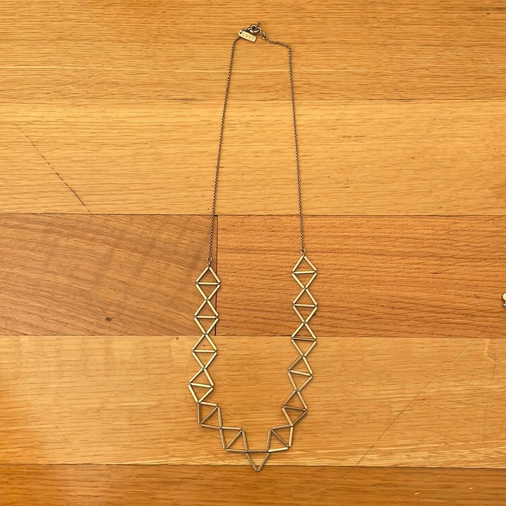 Gold accent necklace with triangle detailing